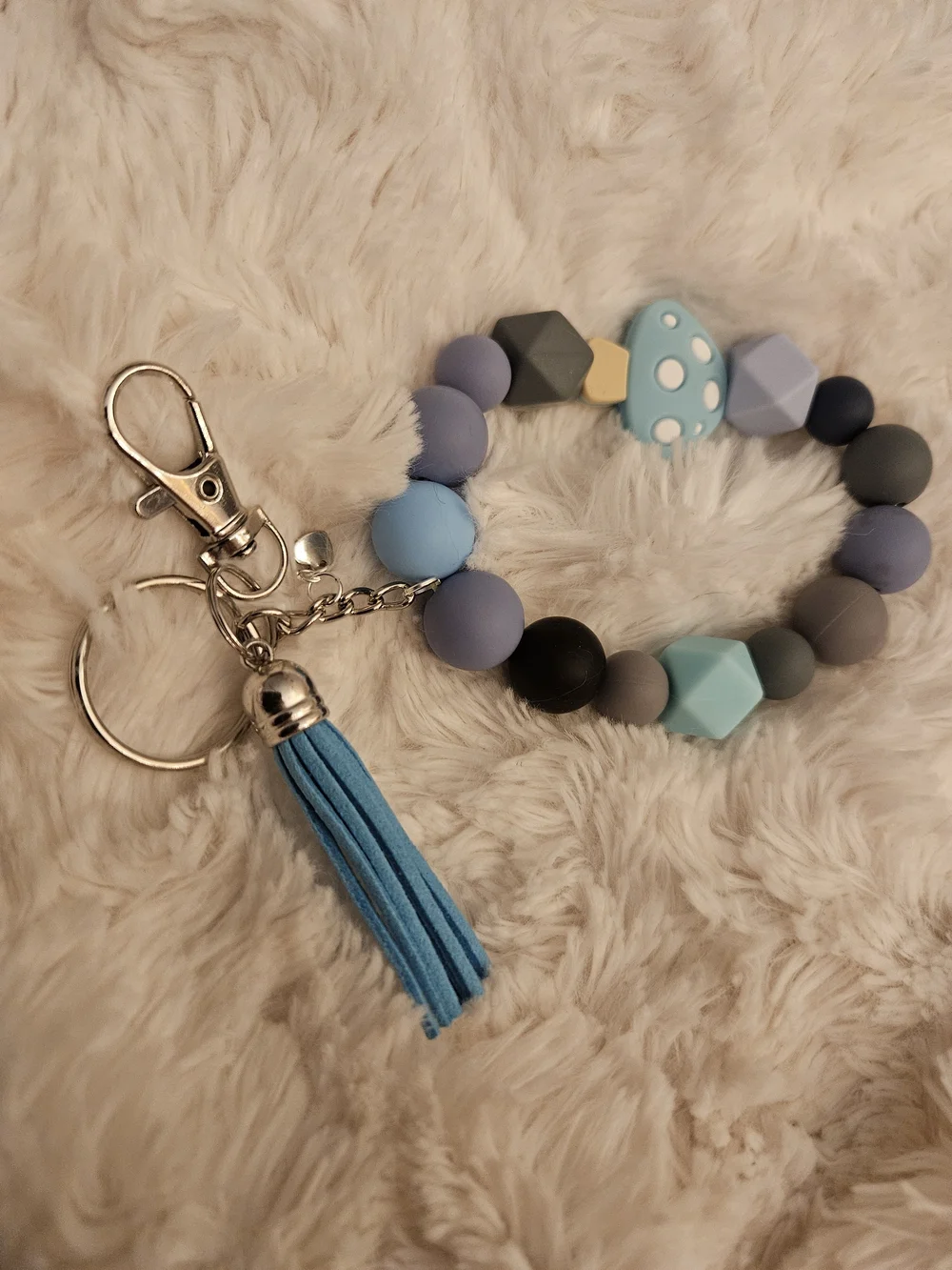 Beaded☆Wristlet Keychain with Blue Tassel
